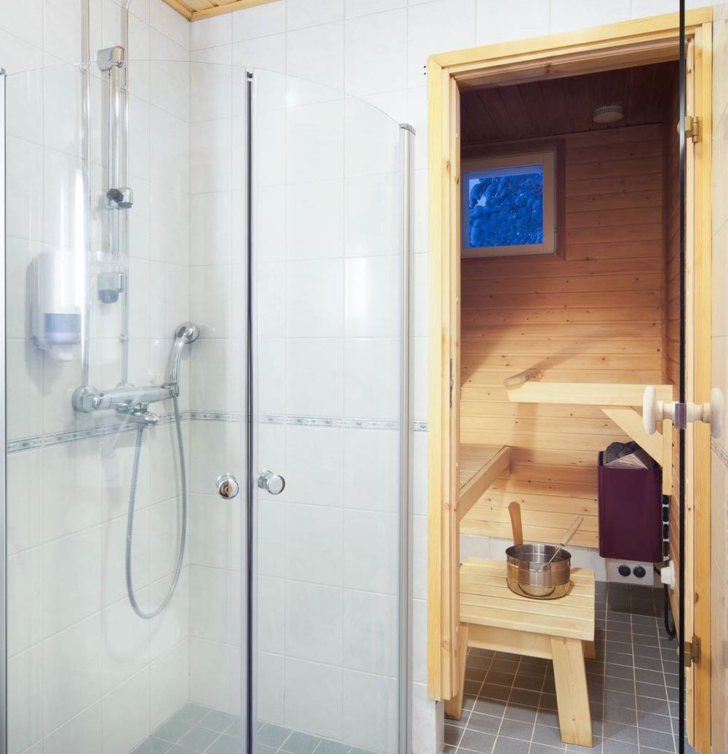 Standard bathroom