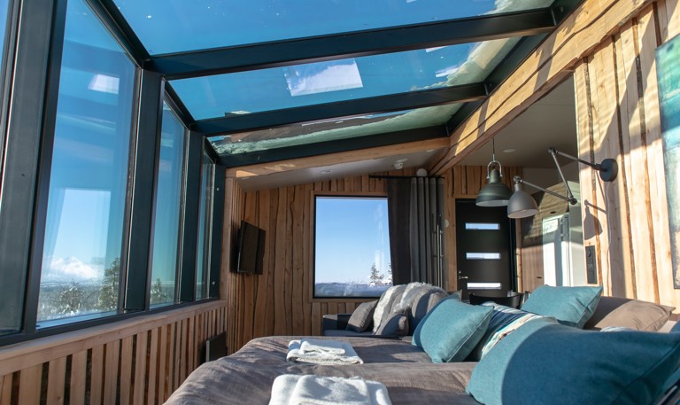Expansive Sky Views