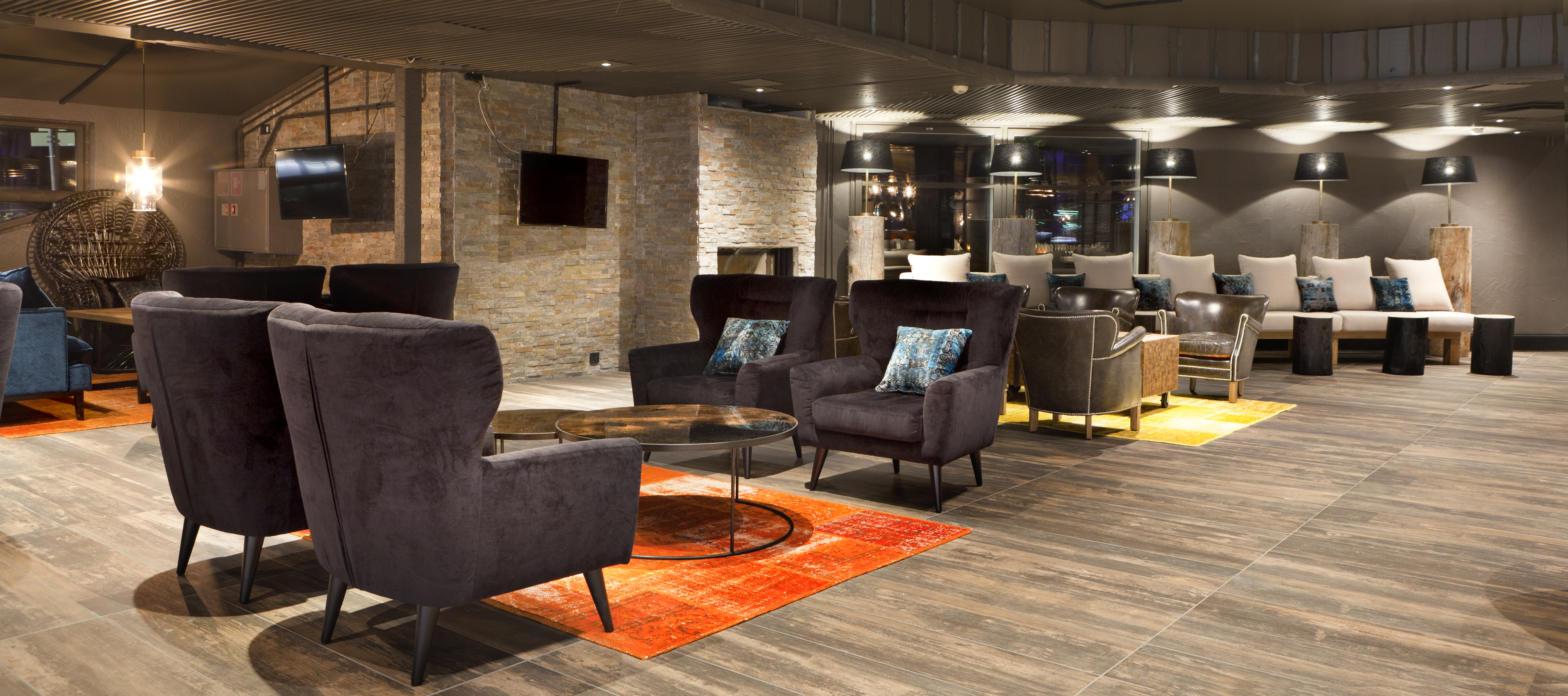 Santa's holiday Club bar